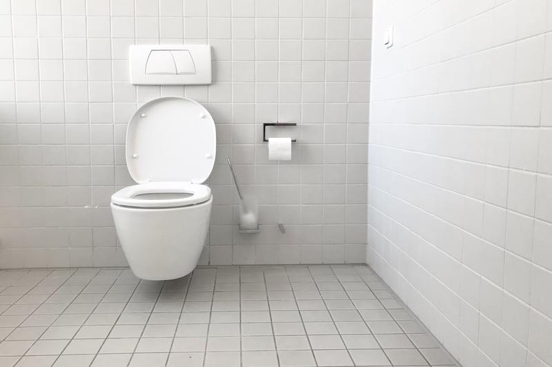 Hoe de toilettankvorm te reinigen: 3 beste opties om uit te kiezen