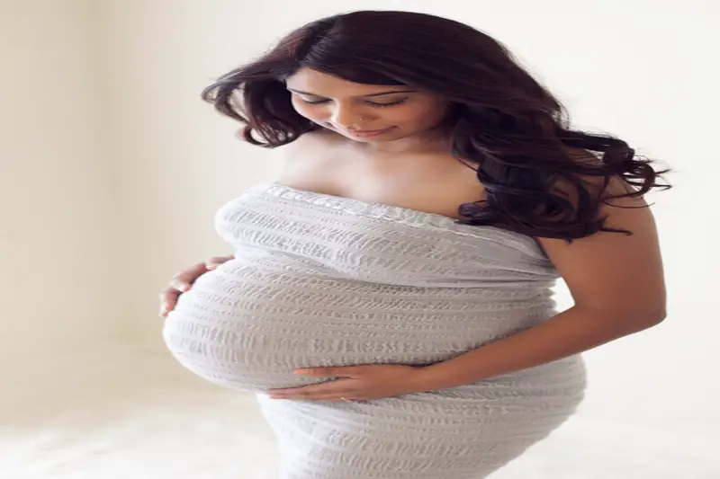 Wanneer beginnen de meeste vrouwen zwangerschapskleding te dragen?