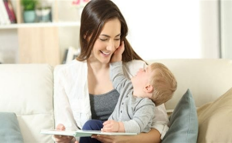 Hoe maak je een babyboekomslag